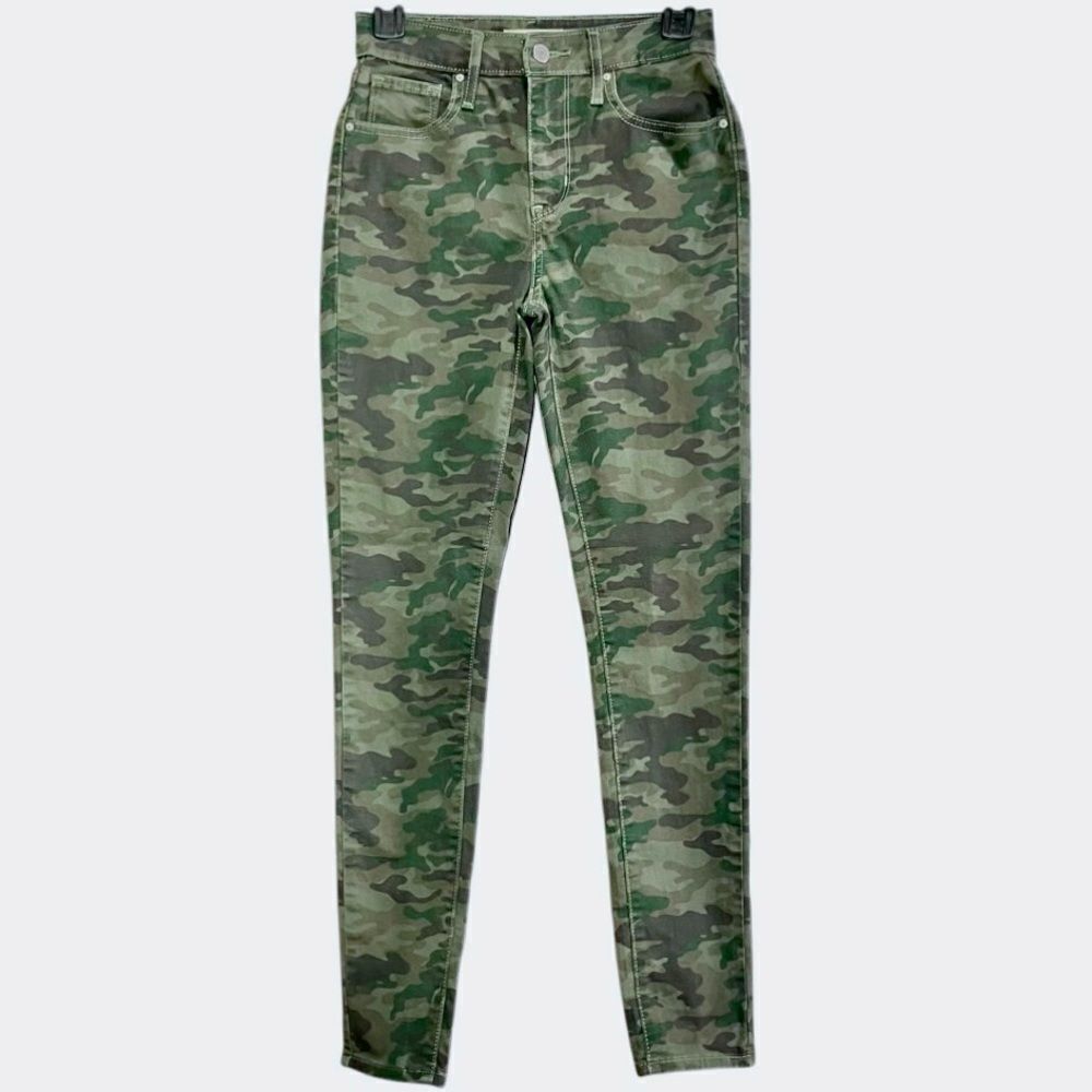 Levi’s 721 High Rise Skinny Camouflage Jeans in Green/Grey Women’s 26